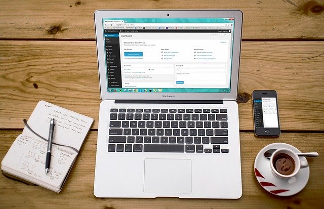 notebook s administrací webu